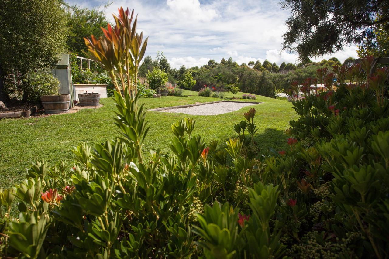 Te Moenga Lodge Таупо Экстерьер фото