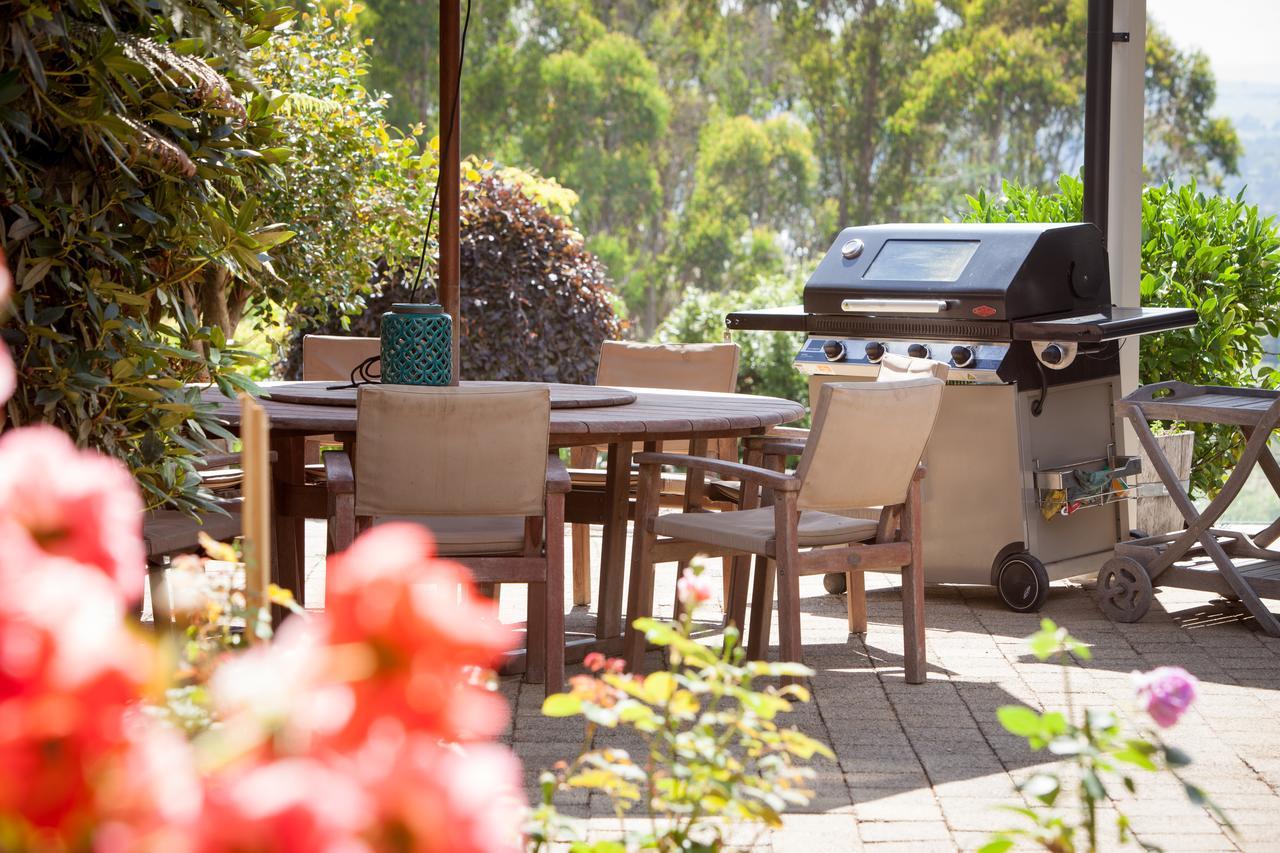 Te Moenga Lodge Таупо Экстерьер фото